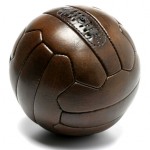 ballon-de-football-retro-cuir-lacet